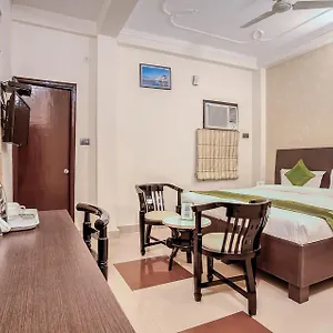 *** Hotel Prakash Palace India